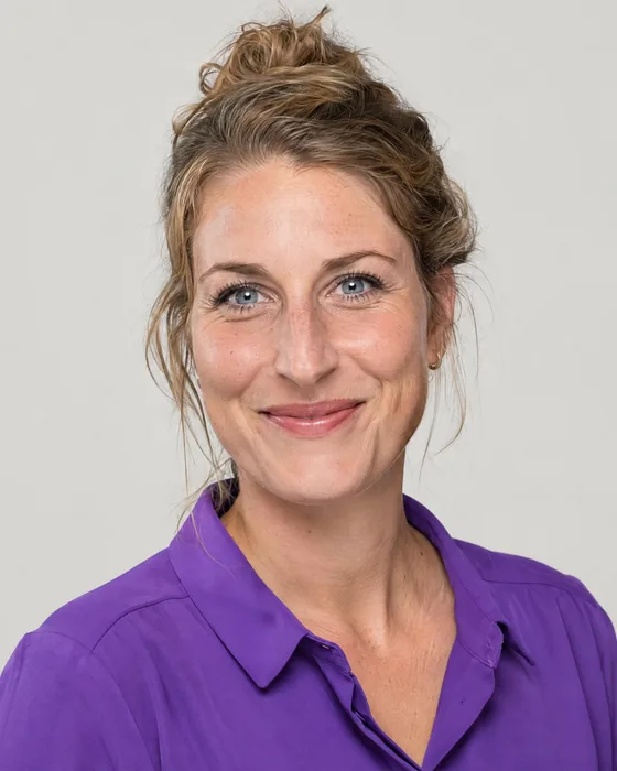 AI-gegenereerd portret van MAGGIE Eva, copywriter
